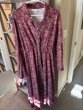 “Natural Life” Long Sleeve Knit Floral Maxi Dress in Burgundy